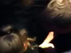 Egy gyönyörű lány úgy döntött, hogy kétségtelenül elviszi az autót, ezt hamarosan rájött, miután elérte a zsebében. Azért, amit tett, hogy megbüntesse őt egy tag. Először is, meg kellett mutatni minden tudását magyarul beszélő sexfilmek egy szopást a dolgokat, hogy ő szereti, és tudja, hogyan kell csinálni. Ennek a szukának tökéletesen teljesítenie kell ezt a feladatot, de nem kell véget vetnie vele. A betegség, a rák, a szépség, a hüvely teljes megközelítése alapján, ahol a srác keményen ütögeti a péniszét