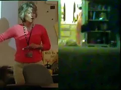 Egy fiatal pár privát videók, szenvedély, képzelet nagyon forró simogatta meztelen testek egymást a kamera előtt a házban, ők mindent kipróbáltak pinába élvezések szó szerint, hogy a fiatal feleség, libidó tehet.